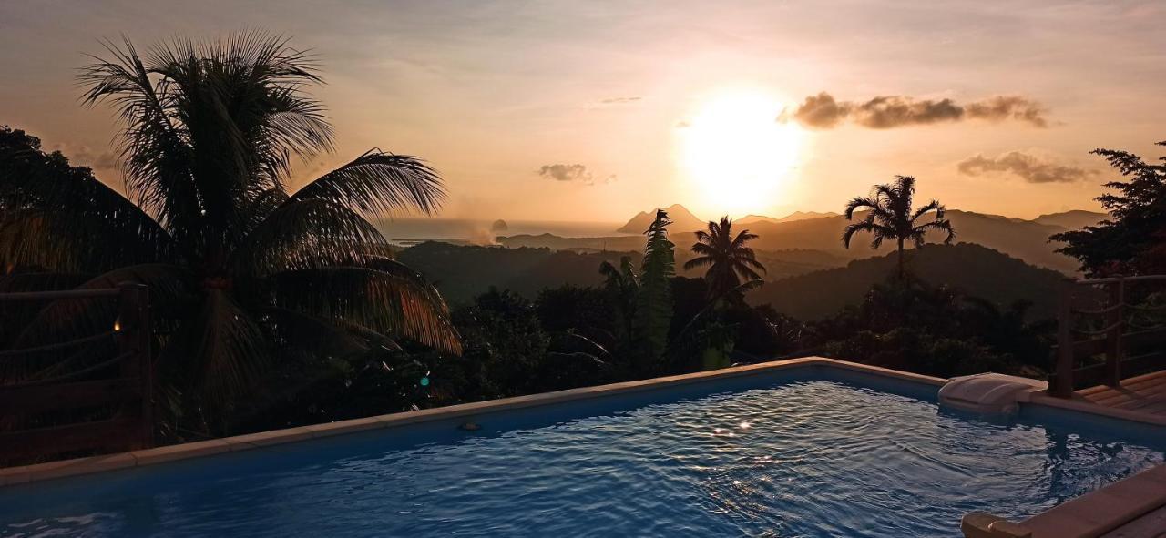 Villa Cosaroe 6-14 Pers Piscine Et Superbe Vue Mer Panoramique Riviere-Salee Екстериор снимка